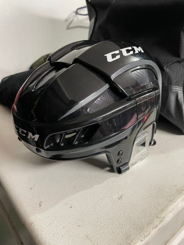 Used Large CCM FL80 Helmet