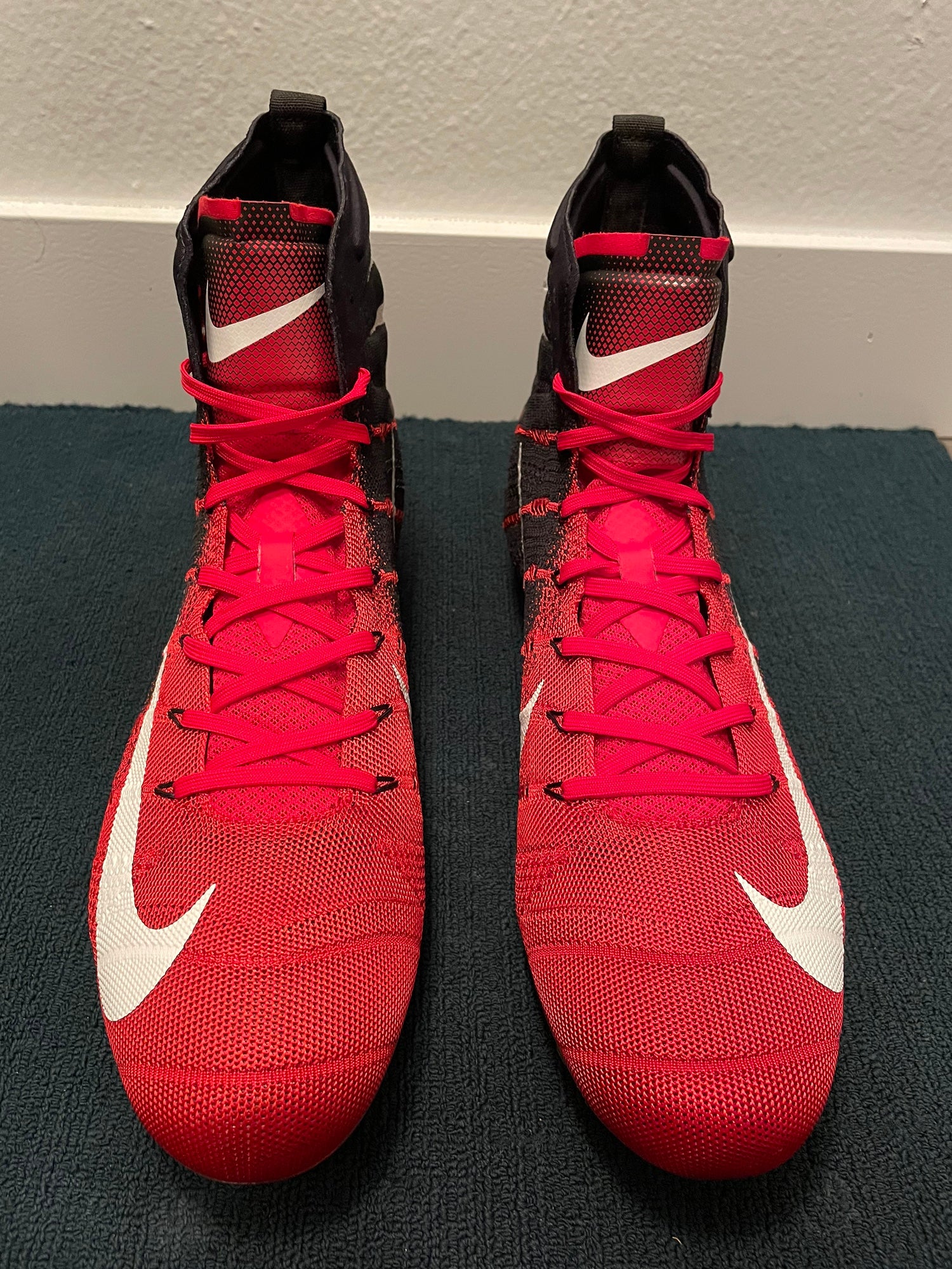 Buy Nike Vapor Talon Elite Low Men's Molded Football Cleats Online at  desertcartNorway