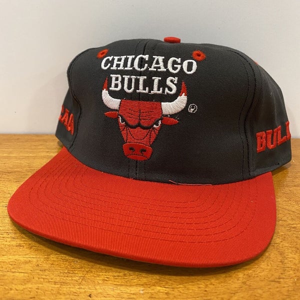 Vintage NOS 90s 1997 Chicago Bulls Locker Room Snap Back 