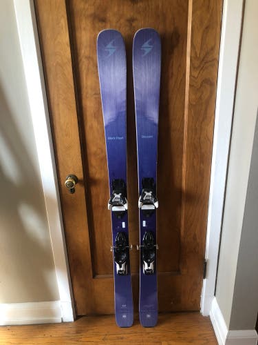 Blizzard Black Pearl 88 159cm with Adjustable Salomon Warden Bindings