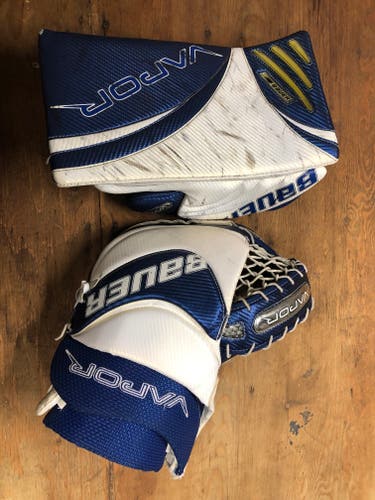 Used Regular Bauer Vapor Classic Glove & Blocker Senior