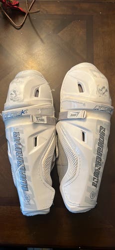 Warrior Projekt Hockey Shin Pads Size 15”.