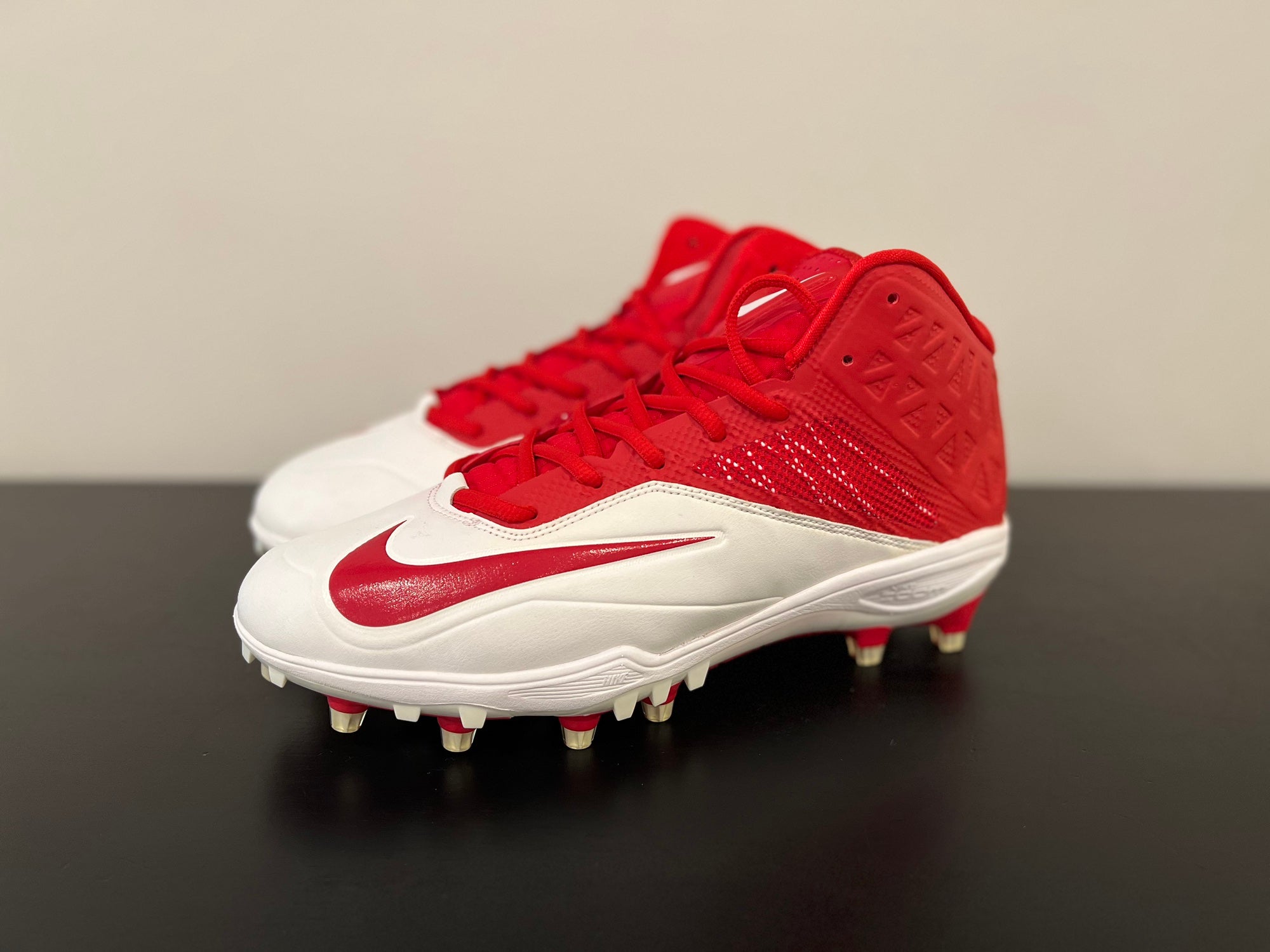 Nike, Shoes, Nike Vapor Untouchable 3 Pro P A302060 University Red Sz 125  Football Cleats