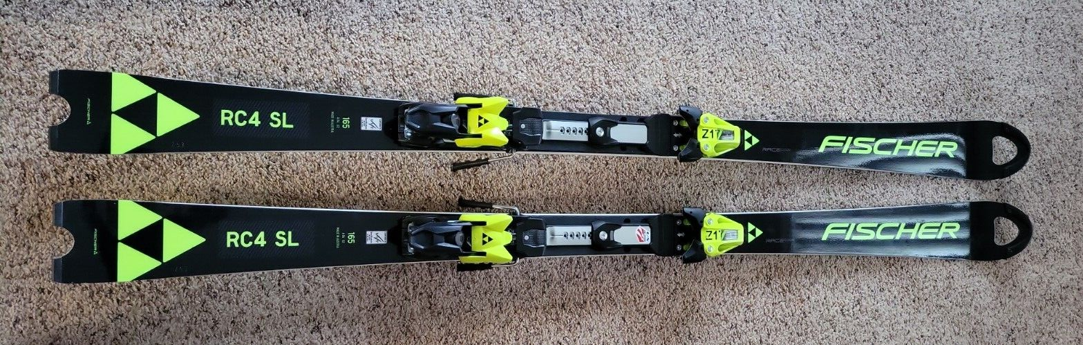 Fischer RC4 WC SL FIS Skis 165 cm with Fischer RC4 Z14 Bindings 2023