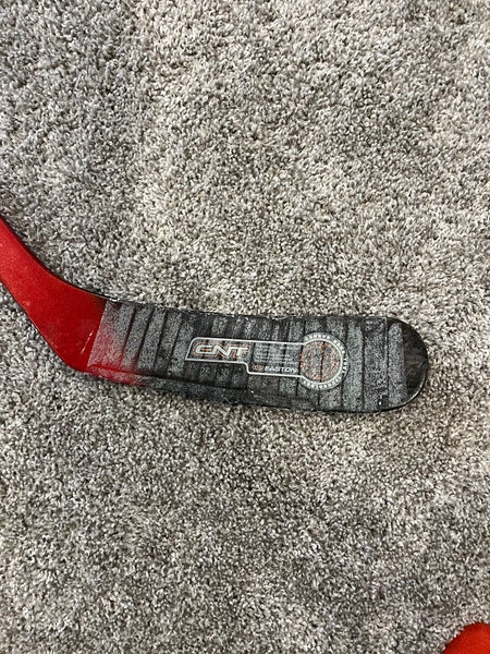 Easton Steath CNT Grip Hockey Stick - Right - 50 Flex | SidelineSwap