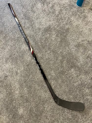 Senior Left Hand P92 Pro Stock Jetspeed Team Hockey Stick