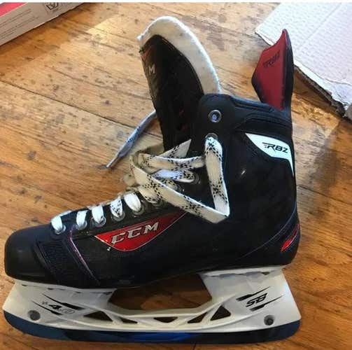 CCM RBZ Senior Skates Size 10D width- Fits 11.5 Shoe size-Retail $749