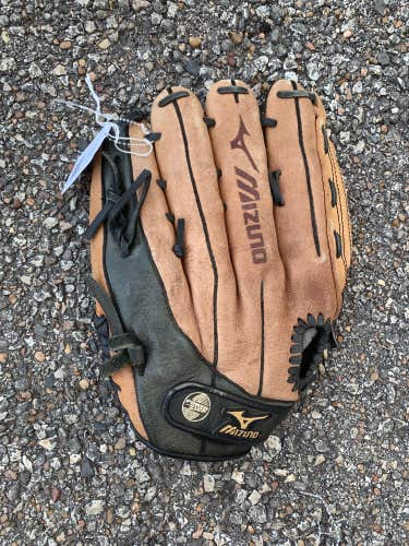 Used Mizuno GXF 90B1 Right Hand Throw Baseball Glove 12.5"