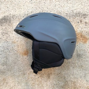Used Kid's Smith Aspect Snowboarding Helmet (Size: Small)