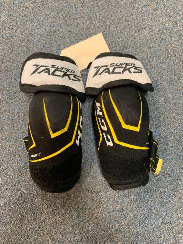 Used Large CCM Super Tacks Elbow Pads