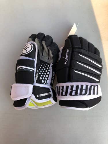 Used Warrior Alpha QX3 Gloves 11"