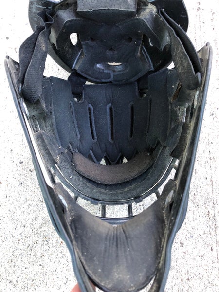 Used Adams Baseball Catcher's Mask (Size: Small)