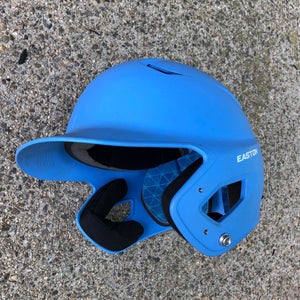 Used 7 1/8 Easton Z5 2.0 Batting Helmet