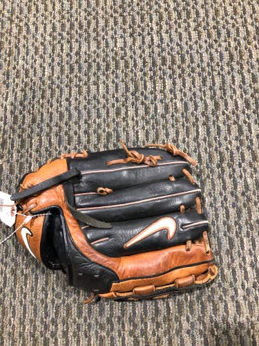 Used Nike Air show elite Right Hand Throw Baseball Glove 12"