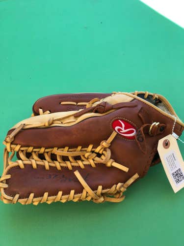 Used Rawlings Gold Glove Elite Right Hand Throw Outfield Baseball Glove 12.75"