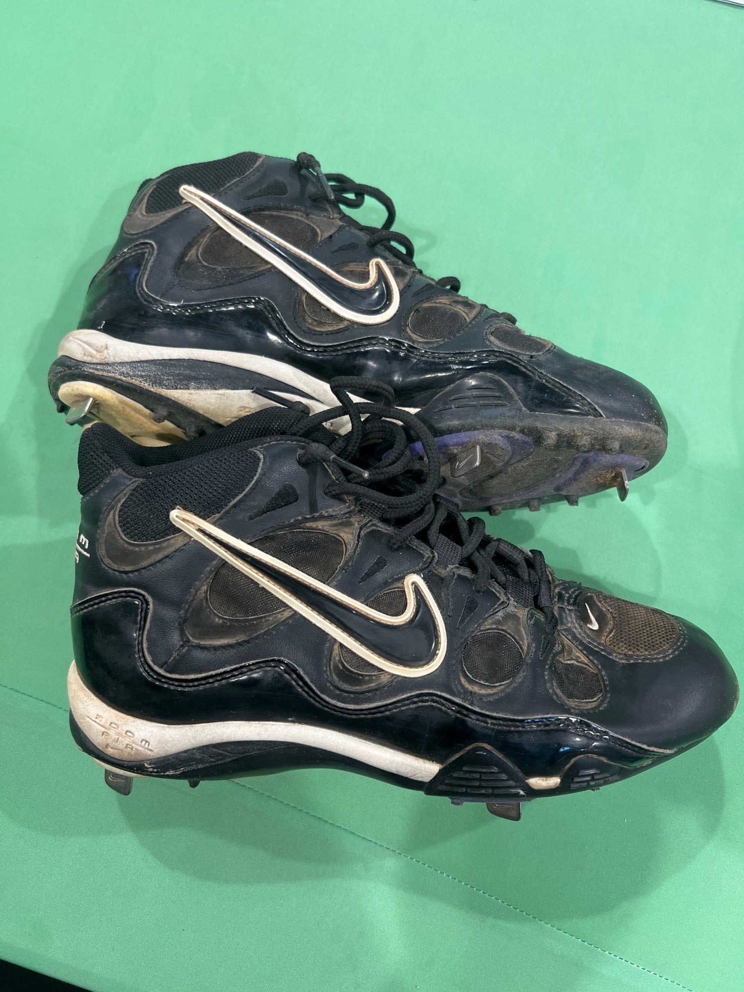 New Adult Men's 8.0 (W 9.0) Metal Nike Trout Footwear