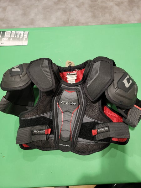 Used Junior Large CCM Shoulder Pads