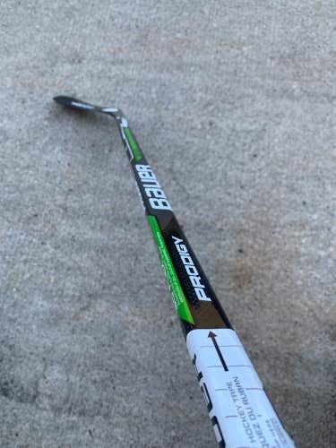 Used Youth Bauer Prodigy Left Hockey Stick P92 Retail