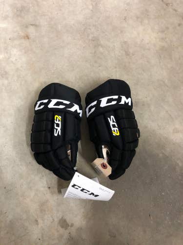 New CCM Gloves 10"