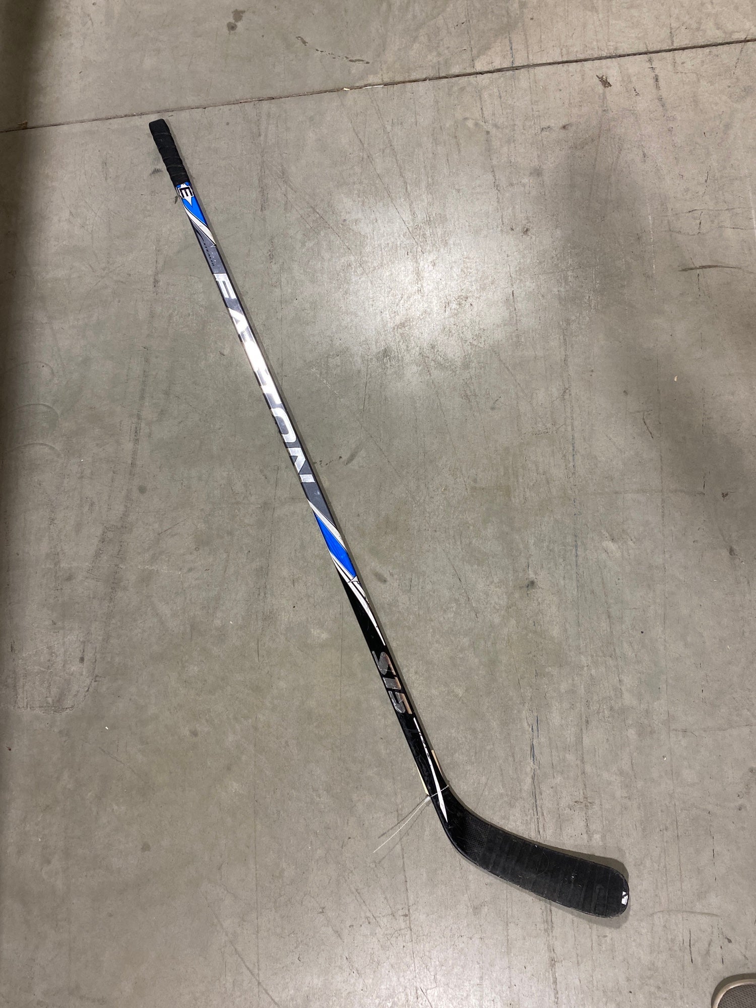 Used Senior Easton S19 Left Hockey Stick P08 Pro Stock