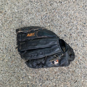 Used Wilson A2K Right Hand Throw Infield Baseball Glove 11.5"
