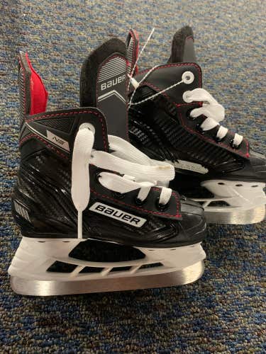 Youth Used Bauer Ns Hockey Skates Unknown 7.0