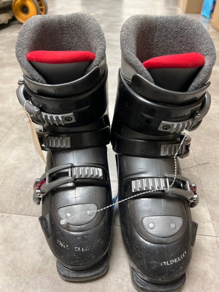 Mondo 20.5 & below (259mm & lower) Used Kid's Dalbello CX3 Ski Boots