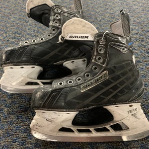 Junior Used Bauer Nexus 5000 Hockey Skates D&R (Regular) 3.0