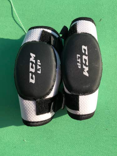 Used Medium CCM LTP Elbow Pads