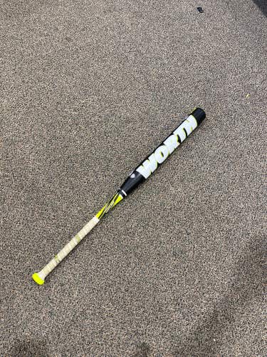 Used Worth Storm Alloy Bat -13 20OZ 33"