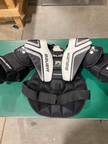 Youth Used Small Bauer Prodigy Goalie Chest Protector