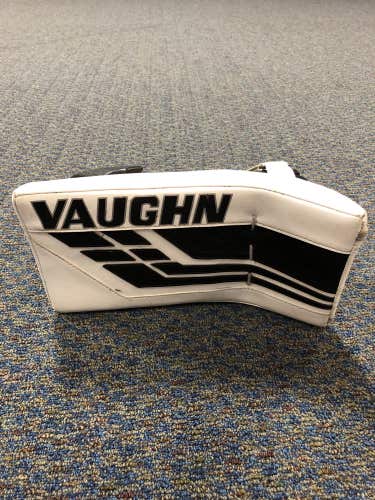 Used Vaughn Velocity VE8 Regular Goalie Gloves & Blockers