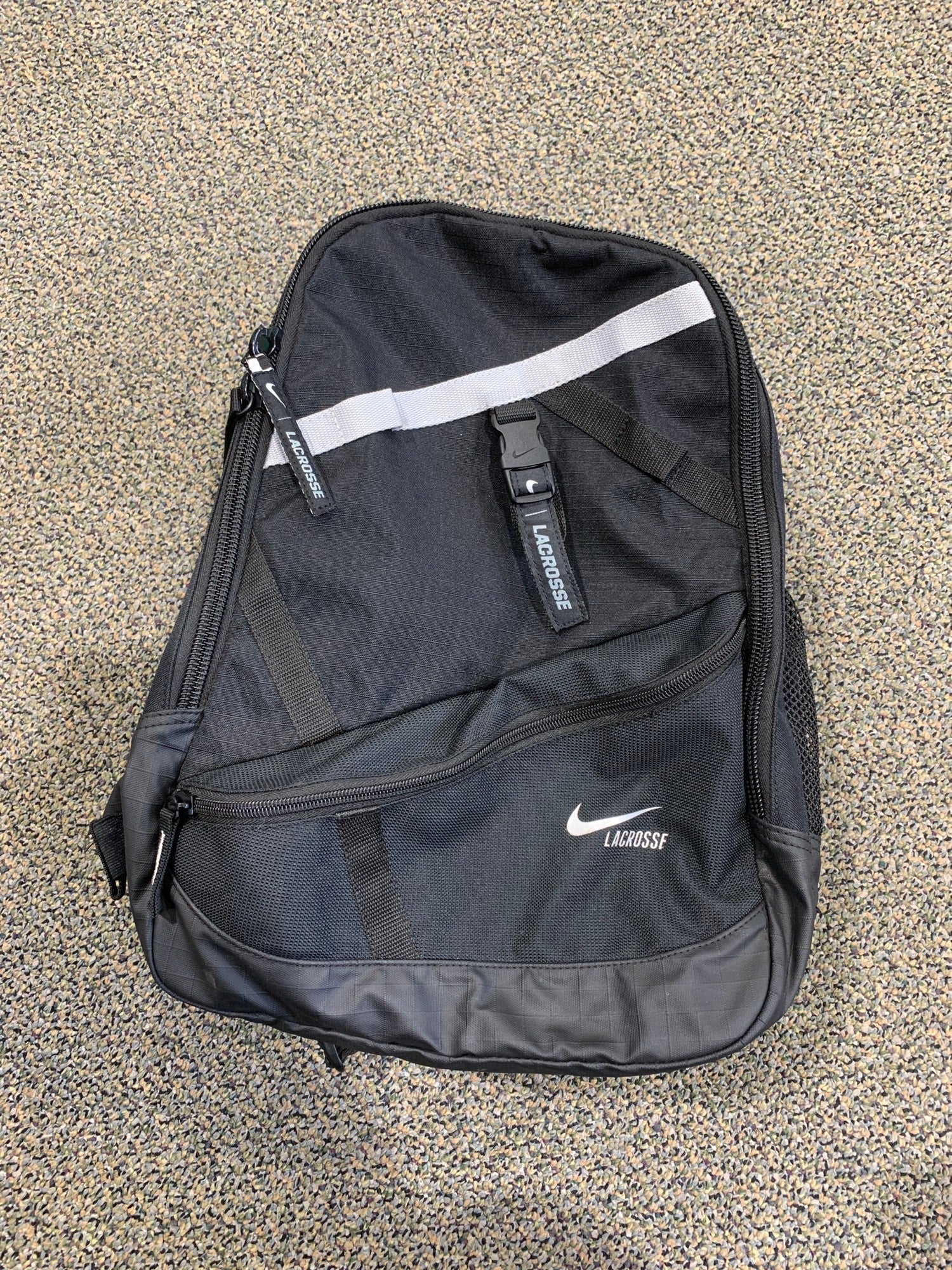 nike lazer lacrosse backpack