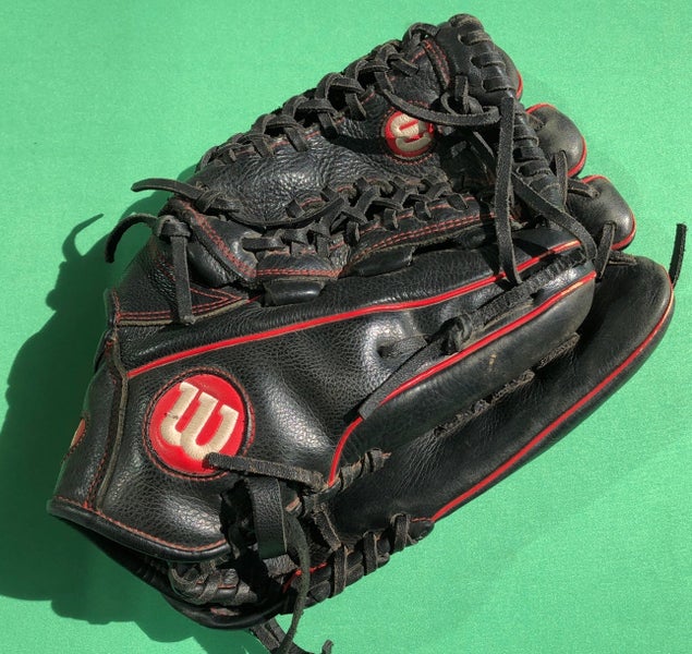 Used Wilson Uproar Right Hand Throw Softball Glove 13"
