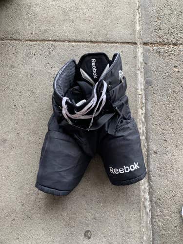 Youth Used Large Reebok 20k Hockey Pants