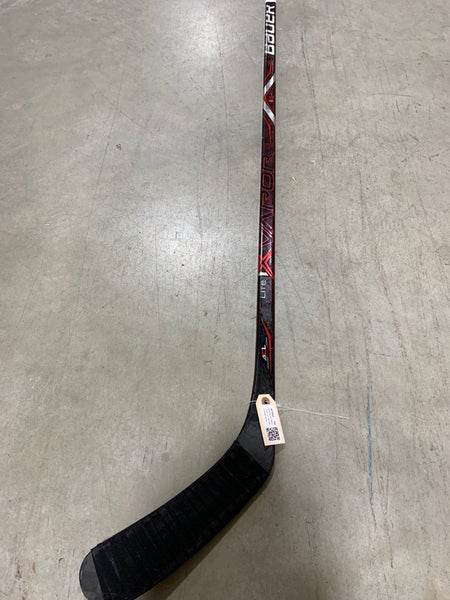Used Senior Bauer Vapor 1X Lite Right Hockey Stick