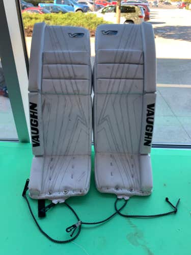 Used 32" Vaughn Velocity V9 Goalie Leg Pads Retail