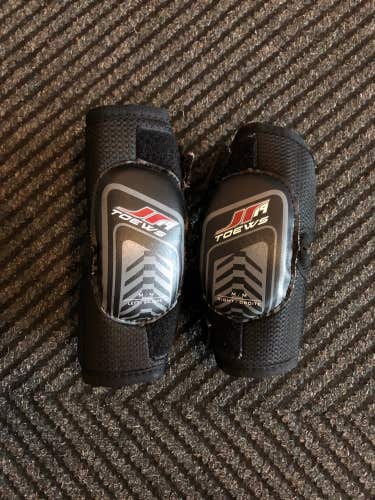 Used Youth Bauer JT19 Hockey Elbow Pads (Size: Large)
