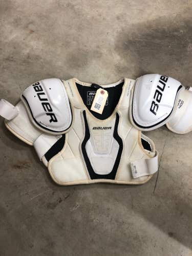 Used Junior Medium Bauer Nexus 4000 Shoulder Pads