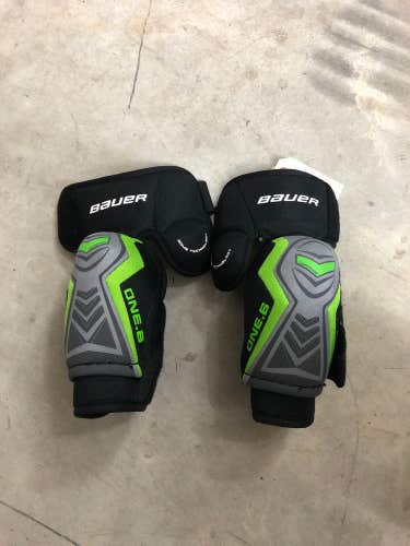 Used Small Bauer Supreme One.6 Elbow Pads
