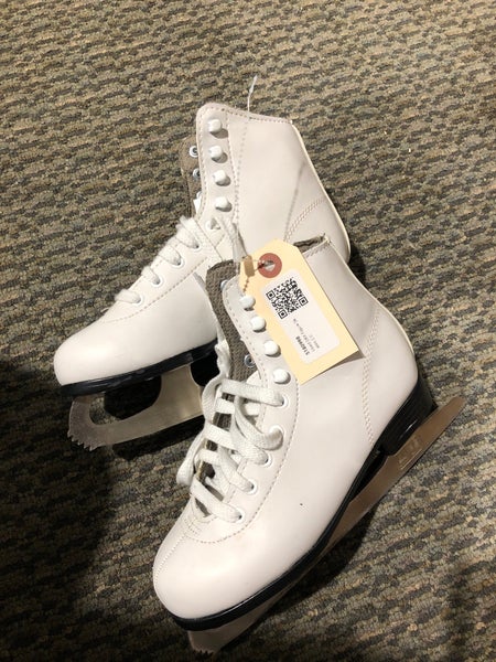 Used DBX Figure Skates 2.0