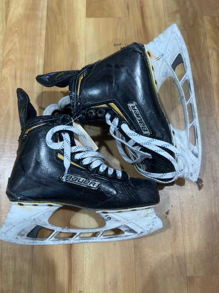 Intermediate Used Bauer Supreme 2S Pro Hockey Skates D&R (Regular) 8.0