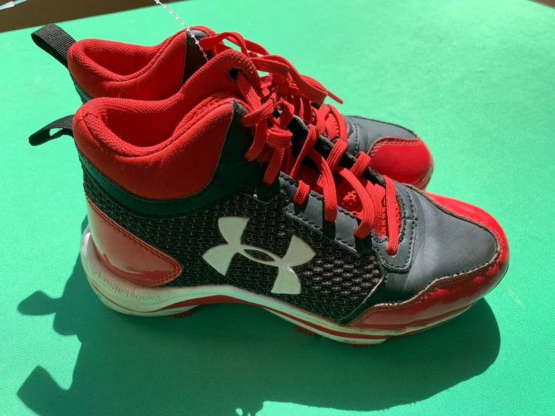 Under Armour Heater Mid TPU Molded Baseball Cleats