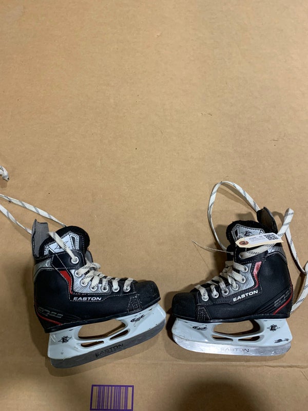 Youth Used Easton EQ9.9 Hockey Skates D&R (Regular) 11.0