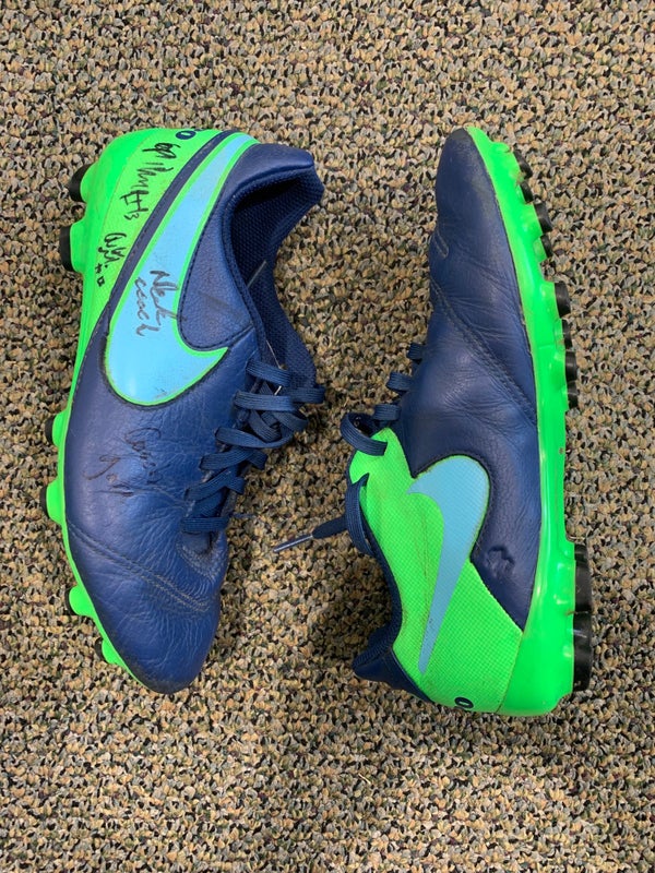 Used Men's 3.5 (W 4.5) Molded Nike Cleats