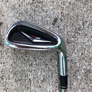 Used Men's TaylorMade R9 Right-Handed Golf Pitching Wedge