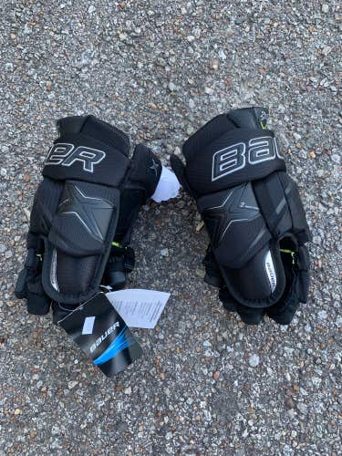 New Bauer Vapor 2X Pro Gloves 12"