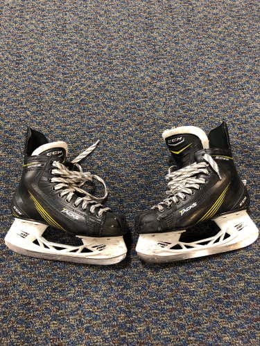 Junior Used CCM Tacks 2052 Hockey Skates D&R (Regular) 4.0