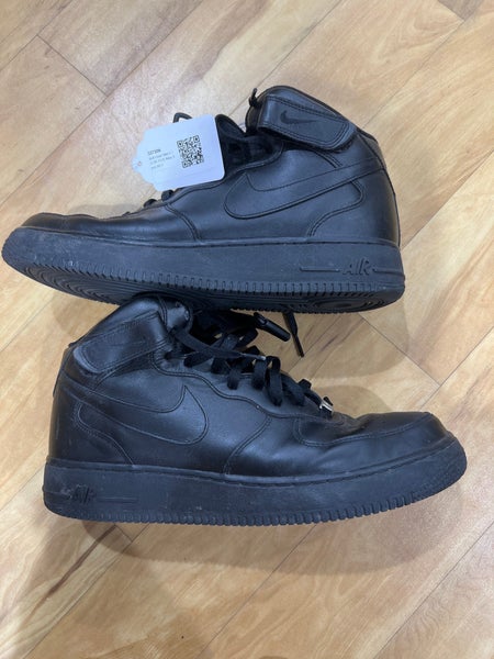 Adult Used Men's 12.0 (W 13.0) Nike Shoes AF-1