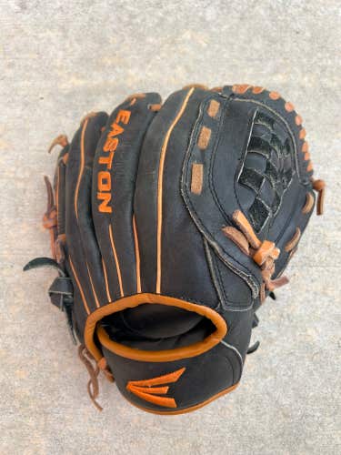 Used Youth Easton Future Legends Right Hand Throw Baseball Glove 10.75"